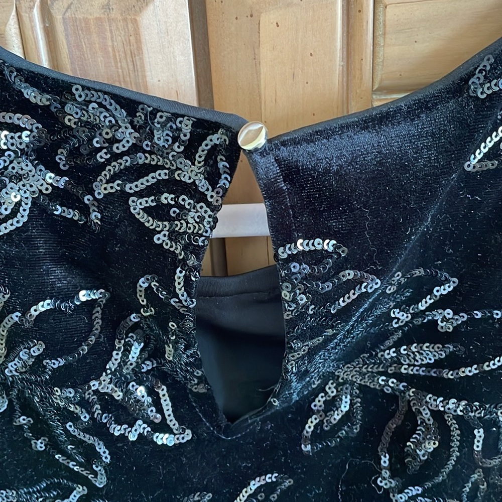 Cocktail Dress - Picture 4 of 8
